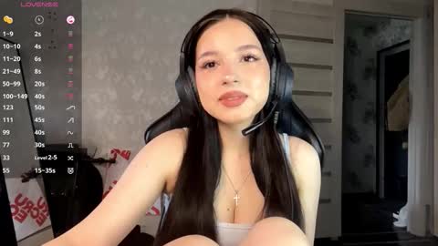 Viola online show from 11.04.25