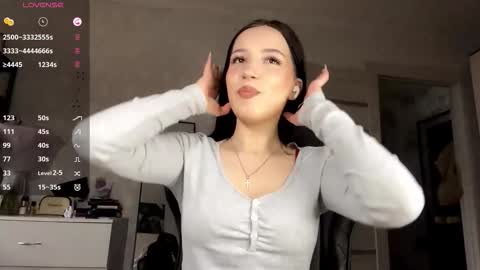 Viola online show from 11.08.25