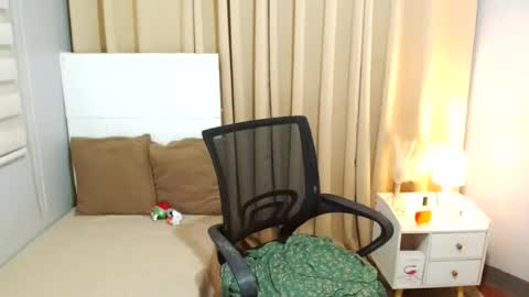 Snapshot of shanaiamiraclets chatting on 07.31.26 miraclets online show from 07.31.26