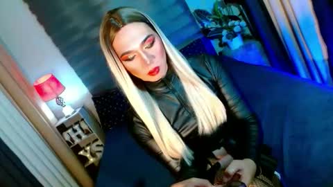 MISS SHANE online show from 10.09.25