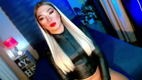 MISS SHANE online show from 10.11.25