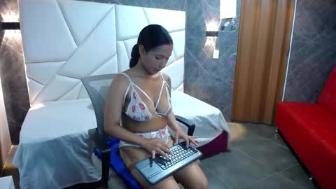 Shanel  online show from 03.05.26