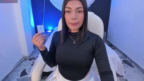 ShaniaDaniels online show from 10.11.25