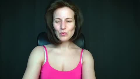 Snapshot of shannen_sweet chatting on 04.20.26 Shannen online show from 04.20.26