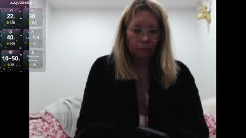 Shannon07 online show from 06.13.26