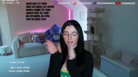 Shanmais online show from 11.27.25