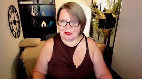 Snapshot of shannonshine chatting on 07.10.26 Shannon online show from 07.10.26