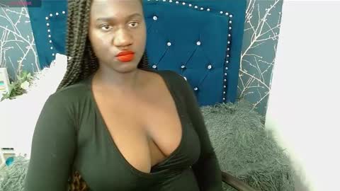 Snapshot of shanntall_tk chatting on 02.13.25 shanntall_tk online show from 02.13.25