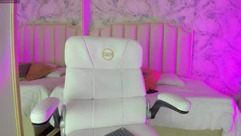 Shantal online show from 01.18.26