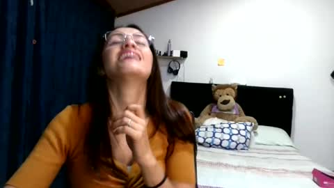 shantaldumont online show from 12.04.25