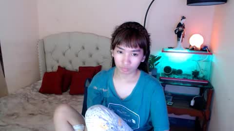 SHANTA FOX  s online show from 02.24.25