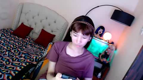 SHANTA FOX  s online show from 10.30.25