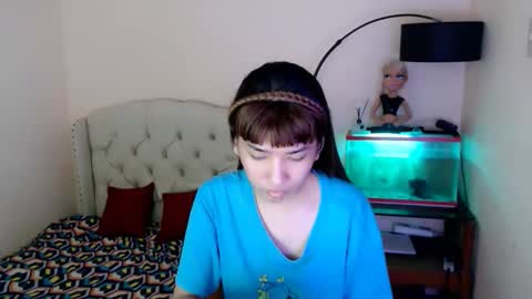 SHANTA FOX  s online show from 01.13.26