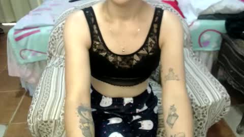 shanyflores5 online show from 04.23.26