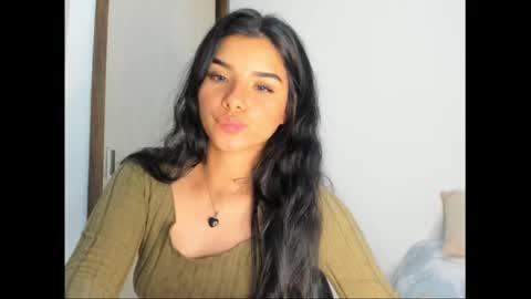 Snapshot of shara_jones chatting on 02.17.25 Sara online show from 02.17.25