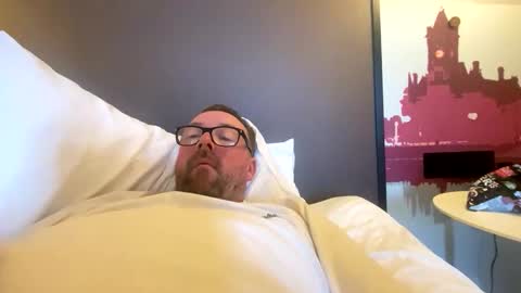 Snapshot of sharksboy16 chatting on 10.28.25 Sharksboy online show from 10.28.25