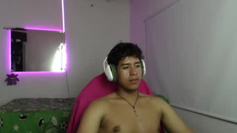 Snapshot of sharky_g chatting on 01.21.25 Frqnko online show from 01.21.25