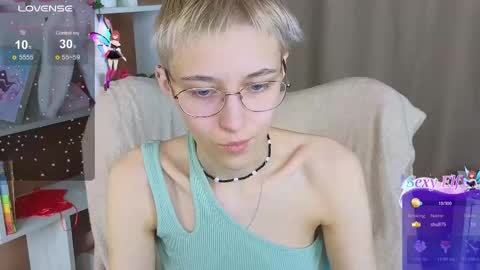 Snapshot of sharli_rose chatting on 02.25.25 Sharli online show from 02.25.25