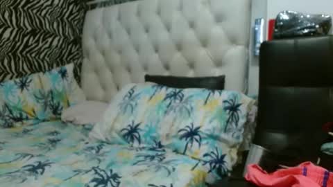 Snapshot of sharlot03 chatting on 02.21.25 sharlot03 online show from 02.21.25