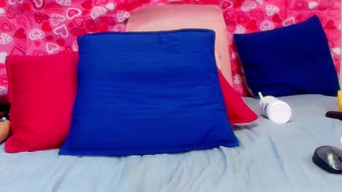 Sharlott online show from 02.12.25