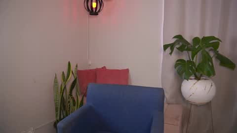 Sharlotte online show from 11.04.25