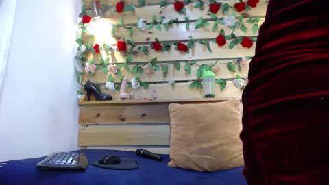 Sharol online show from 02.18.25