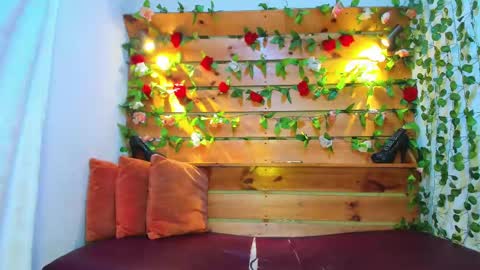 Sharol online show from 09.18.25