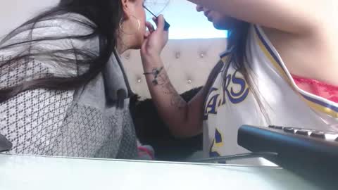 Snapshot of sharon_and_sharit chatting on 12.16.25 sharon_and_sharit online show from 12.16.25