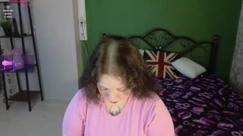 Snapshot of sharon_coxxx chatting on 05.06.26 Sharon online show from 05.06.26