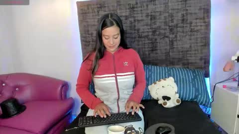 sharoncute16 online show from 11.05.25