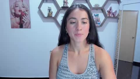 Snapshot of sharonsander1 chatting on 11.06.25 Sharon online show from 11.06.25