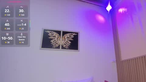 Snapshot of sharonscothh chatting on 11.26.25 sharonscothh online show from 11.26.25