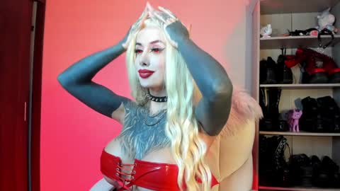 Antonia online show from 01.21.25