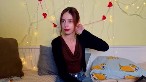 Snapshot of shaundawoodert chatting on 11.07.25 Sophie online show from 11.07.25