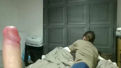 Snapshot of shaywoodtwink chatting on 12.19.25 Shay Edging online show from 12.19.25