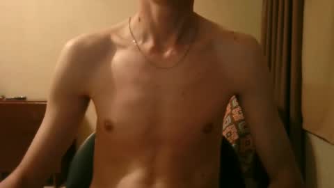 Snapshot of shedevr02 chatting on 09.09.25 Roger online show from 09.09.25