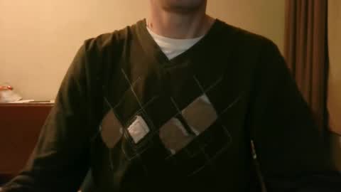 Snapshot of shedevr02 chatting on 09.20.25 Roger online show from 09.20.25