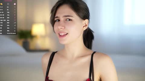 Snapshot of sheenadu chatting on 10.21.25 Tessa online show from 10.21.25