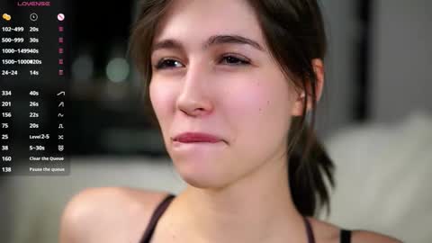 Snapshot of sheenadu chatting on 10.21.25 Tessa online show from 10.21.25