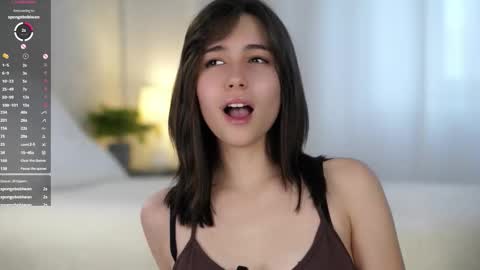 Snapshot of sheenadu chatting on 10.27.25 Tessa online show from 10.27.25