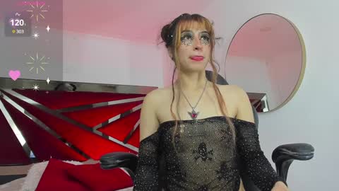 Snapshot of shegoblake chatting on 01.05.25 Shego online show from 01.05.25