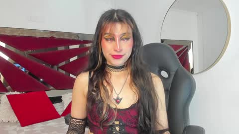 Snapshot of shegoblake chatting on 02.03.25 Shego online show from 02.03.25