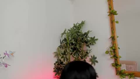 Snapshot of shegoblake chatting on 09.22.25 Shego online show from 09.22.25