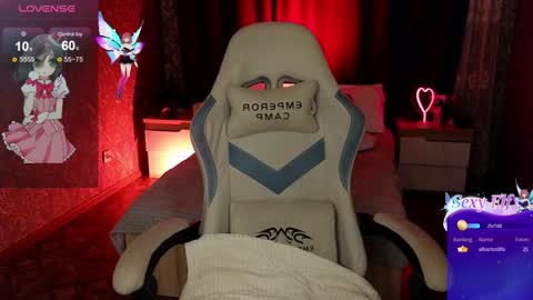 Snapshot of sheileyn chatting on 02.02.25 Jessie online show from 02.02.25