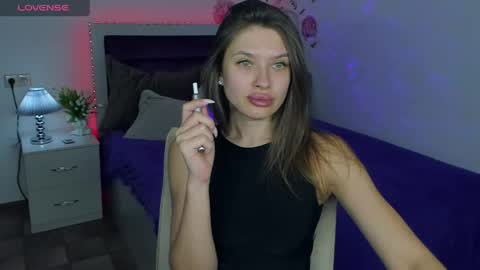 Snapshot of sheillatyler chatting on 05.30.26 Alexis online show from 05.30.26