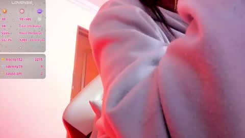 Snapshot of sheilly_brown chatting on 01.18.26 sheilly_brown online show from 01.18.26