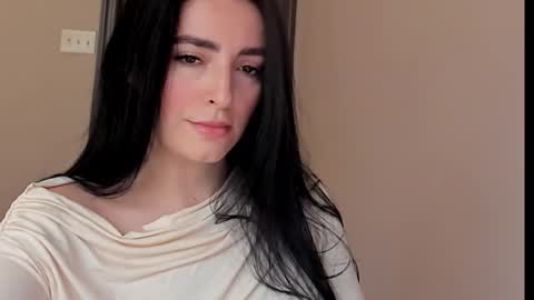 sheisallthat online show from 11.11.25