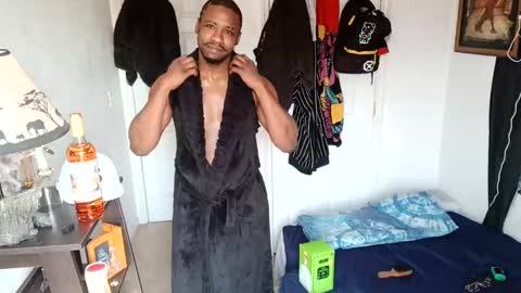 King-shelb online show from 03.03.25