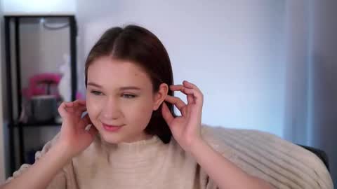 Snapshot of sheliamuyres chatting on 02.20.26 Lina online show from 02.20.26