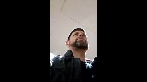 Snapshot of shellbulletburst chatting on 12.18.25 caught up in you online show from 12.18.25